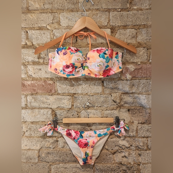 Body Glove bikini swim suit. Orange & Floral print - Picture 1 of 7
